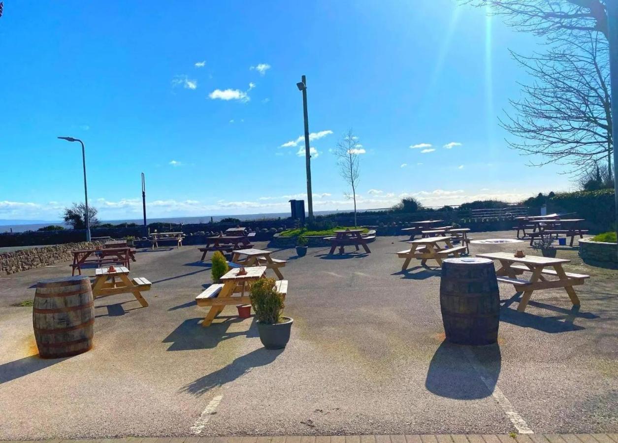 Clarkes Hotel Barrow In Furness Bagian luar foto