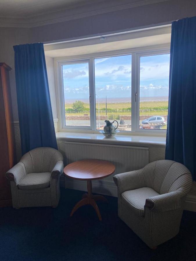 Clarkes Hotel Barrow In Furness Bagian luar foto
