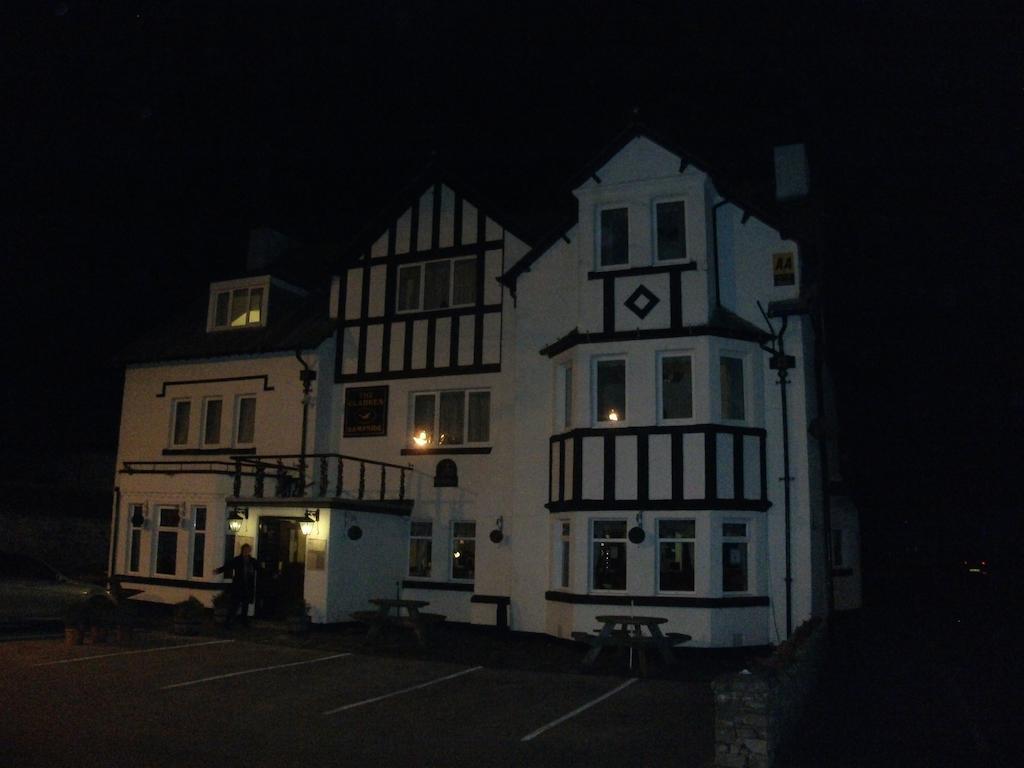 Clarkes Hotel Barrow In Furness Bagian luar foto